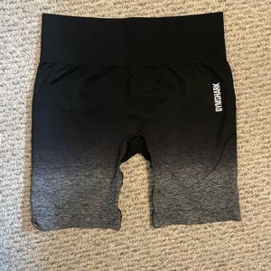 GYMSHARK Ombré Exercise Shorts Size Large!
